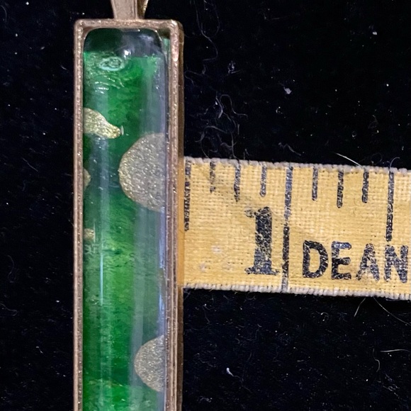 Hand-painted Green & Gold Alcohol Ink Art Under Domed Glass in Goldtone Setting - Picture 4 of 4